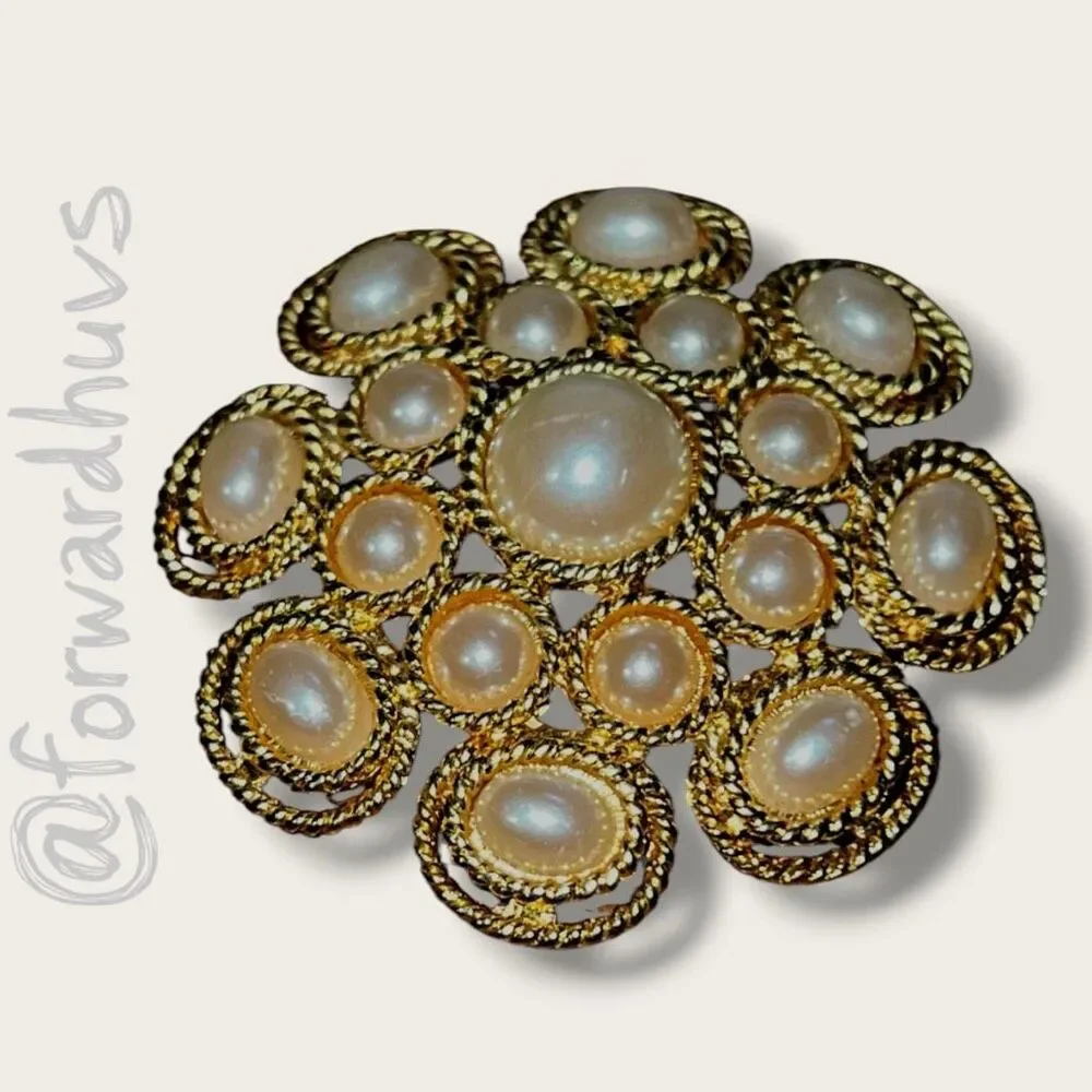 Vintage Gold Tone Faux Pearl Floral Filigree Brooch Pin